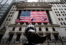 Nền kinh tế lớn nhất thế giới xuất hiện ‘vết nứt’: Lạm phát, tiêu dùng, việc làm đồng loạt phát tín hiệu cảnh báo