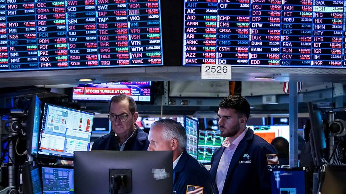 chung-khoan-my-16776459852311672119515