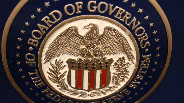 df10c3-20251028-the-seal-of-the-us-federal-reserve-600