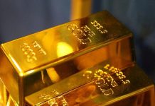 Giá vàng giữ vững mốc 4.300 USD/oz giữa biến động Trung Đông, áp lực từ Fed vẫn đè nặng
