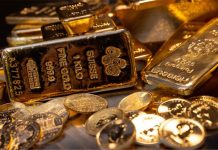 Giá vàng tăng mạnh nhờ giá dầu lao dốc hơn 7%